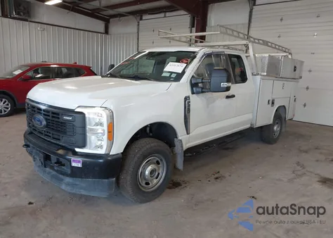 2023 Ford F-250 Xl из США, поврежденный, VIN 1FT7X2BA9PEC80476